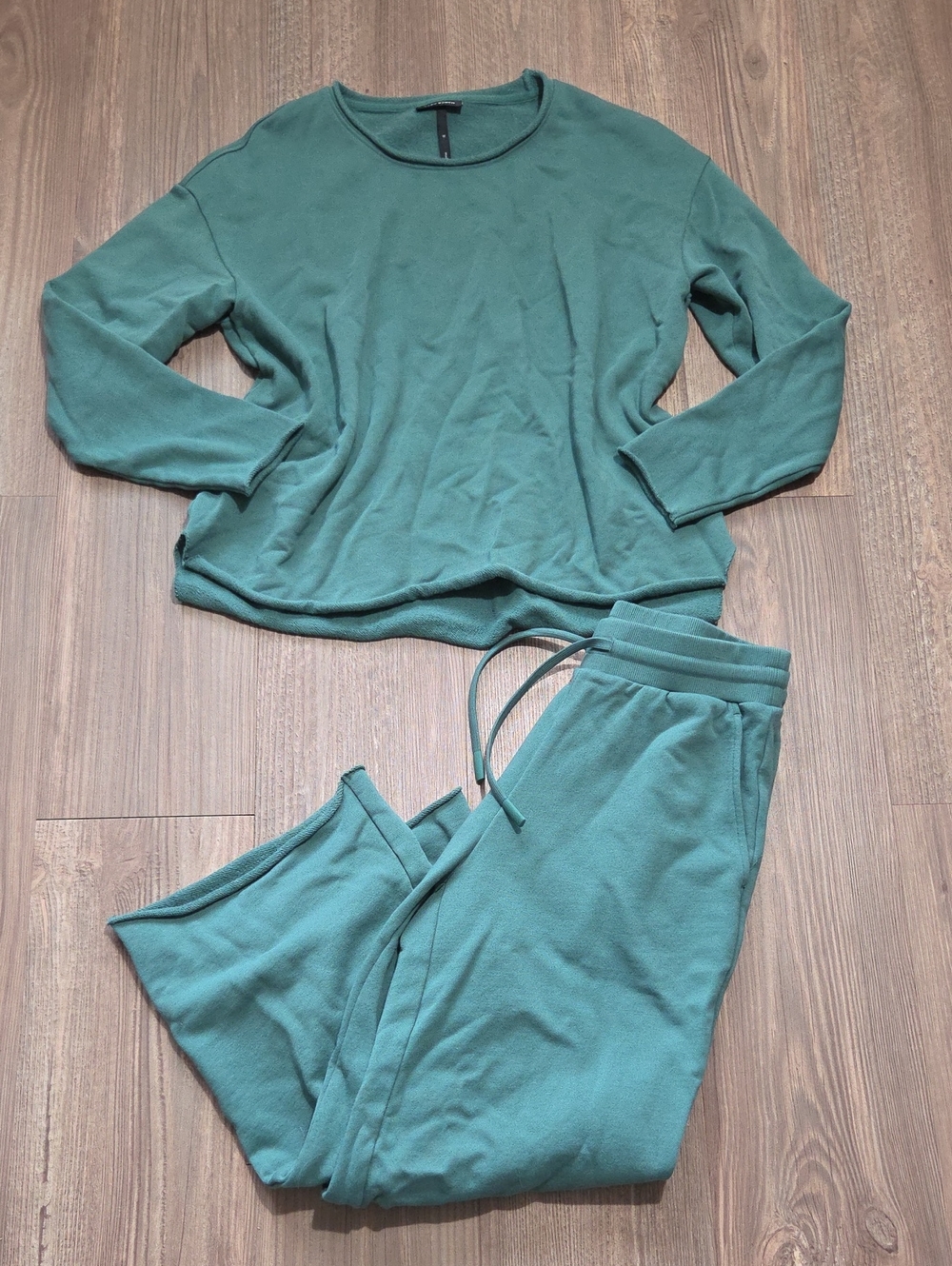 Cozy Earth Women's Two-Piece Lounge Set
